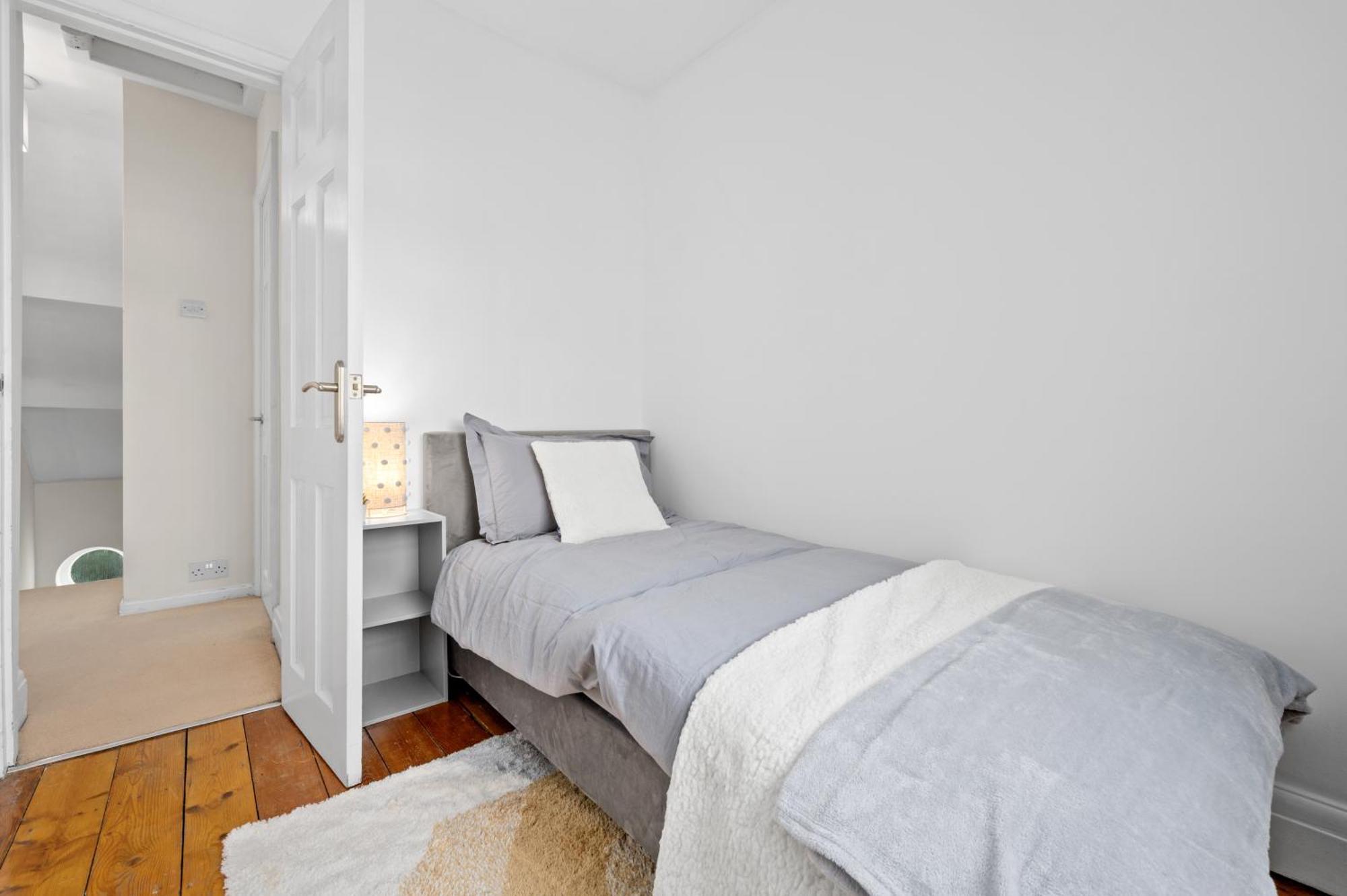 Fantastic, Modern 3 Bedroom House Manchester Exteriör bild